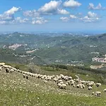 Casa Sibilla Le Castellare * Rubbiano (Fermo)