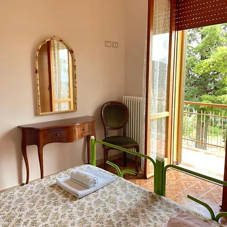Casa Sibilla Le Castellare * Rubbiano (Fermo)