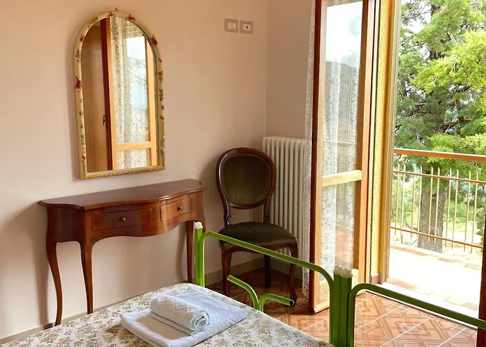 Casa Sibilla Le Castellare * Rubbiano (Fermo)